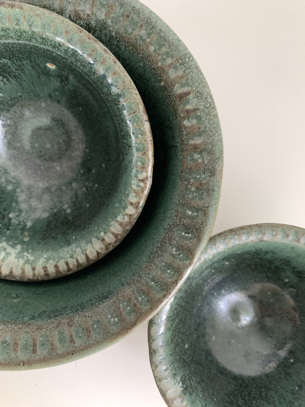 Handmade wheel-thrown stoneware ceramic by Studio Ceramix, London