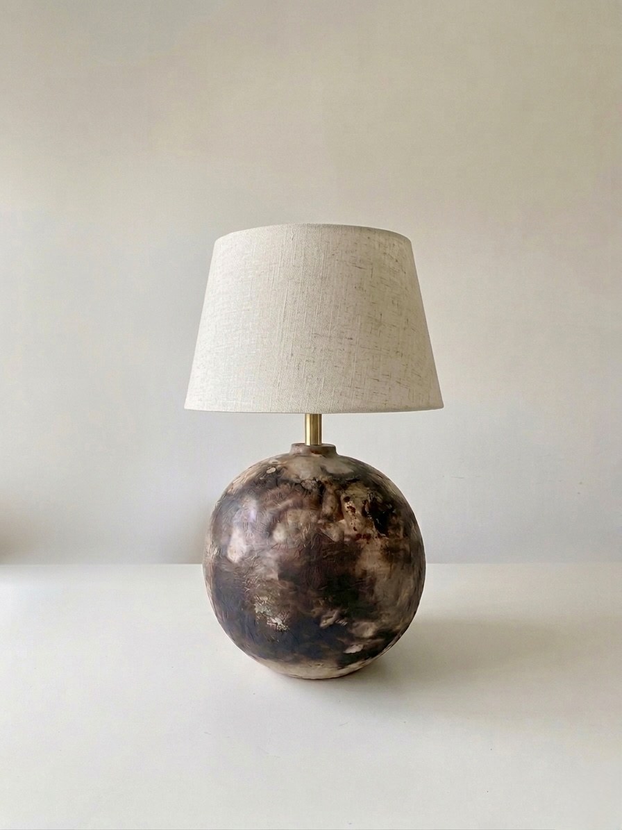 Handmade wheel-thrown stoneware ceramic by Studio Ceramix, London