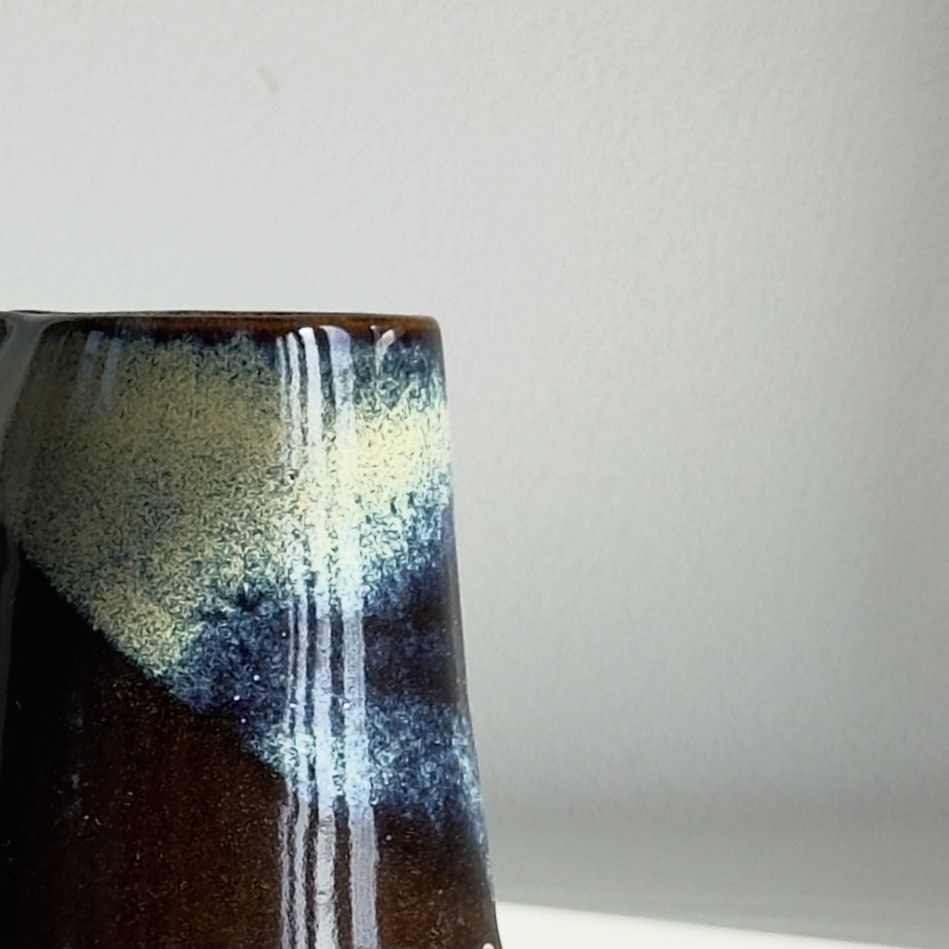 Handmade wheel-thrown stoneware ceramic by Studio Ceramix, London