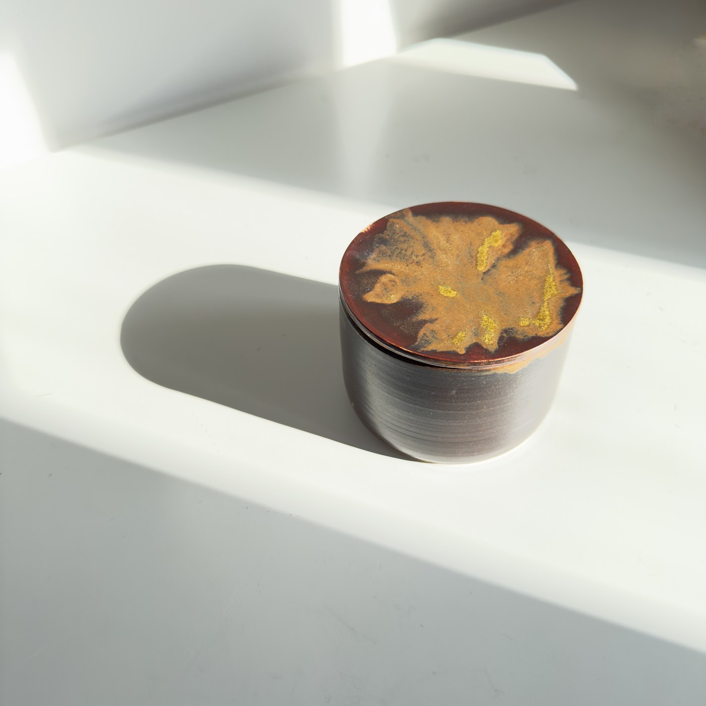Handmade wheel-thrown stoneware ceramic by Studio Ceramix, London