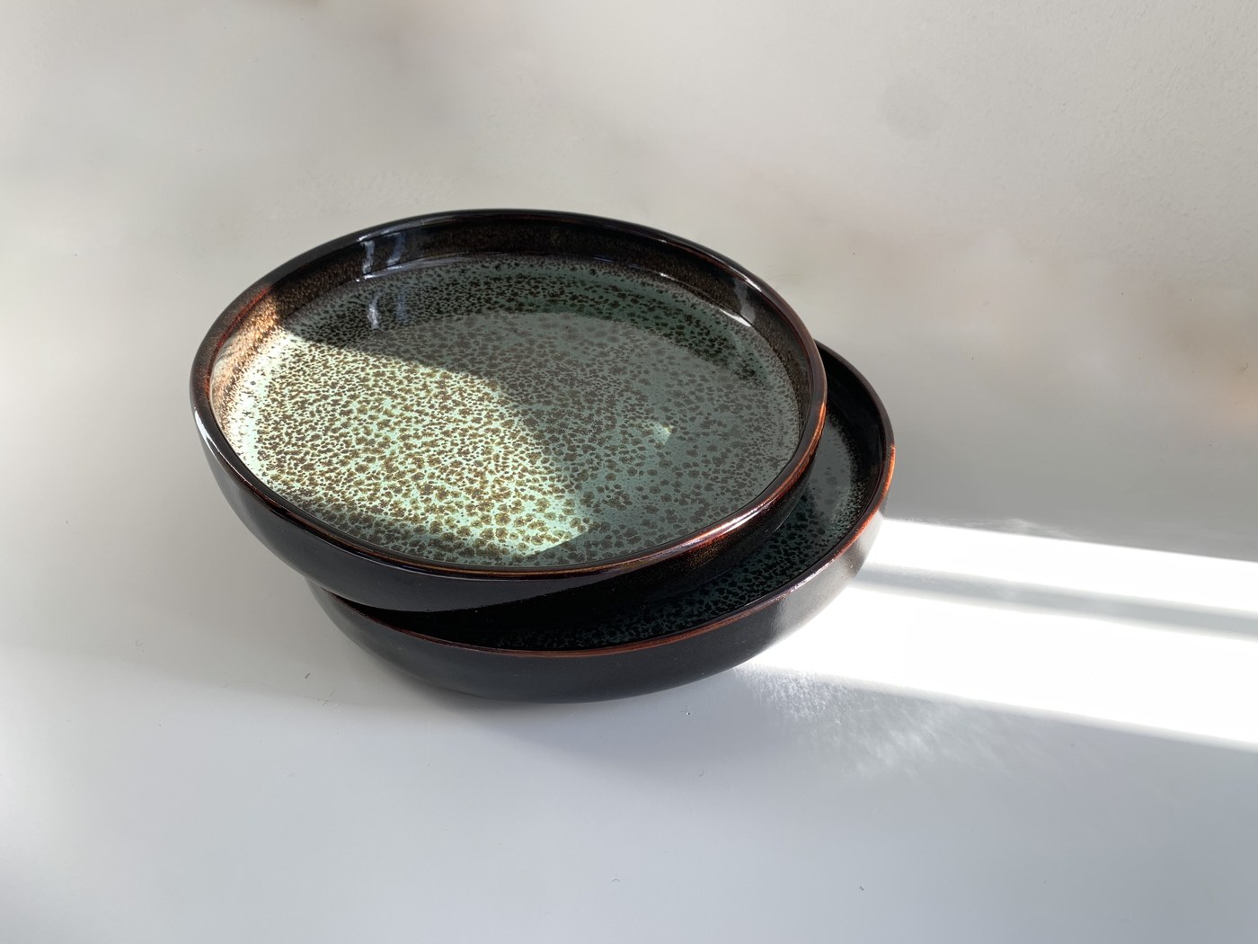 Handmade wheel-thrown stoneware ceramic by Studio Ceramix, London
