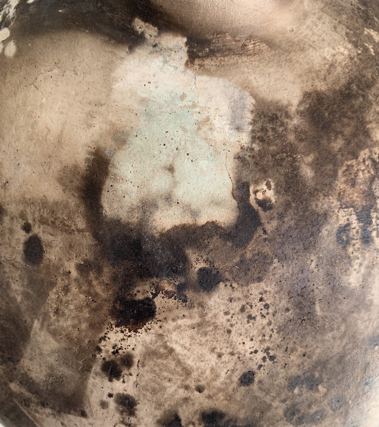 Handmade wheel-thrown stoneware ceramic by Studio Ceramix, London